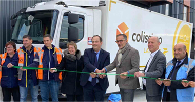 Inauguration of the medium-distance electric truck in the colours of La Poste